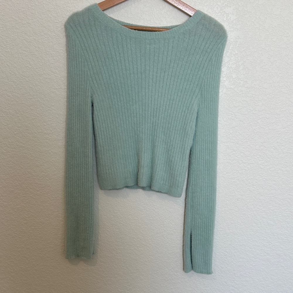 Elegant Mint Crew Neck Sweater